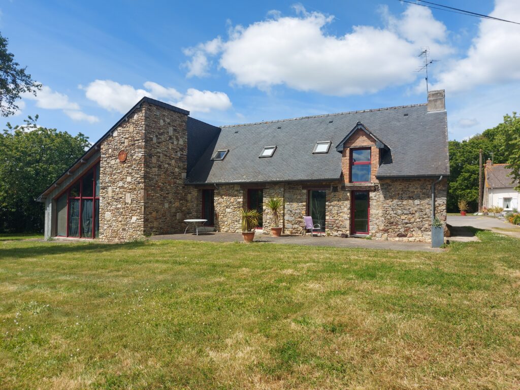 Le Domaine de la Houssais, Maison de location et espace vert
